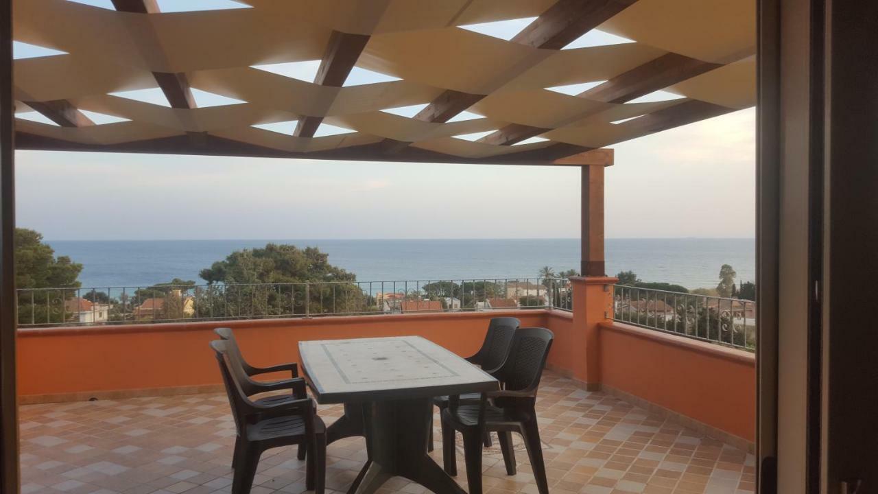 カピターナ Terrazza Sul Golfo Degli Angeliヴィラ エクステリア 写真